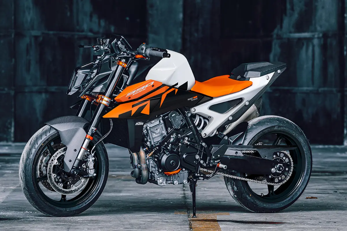 KTM Street — Naked & Sport